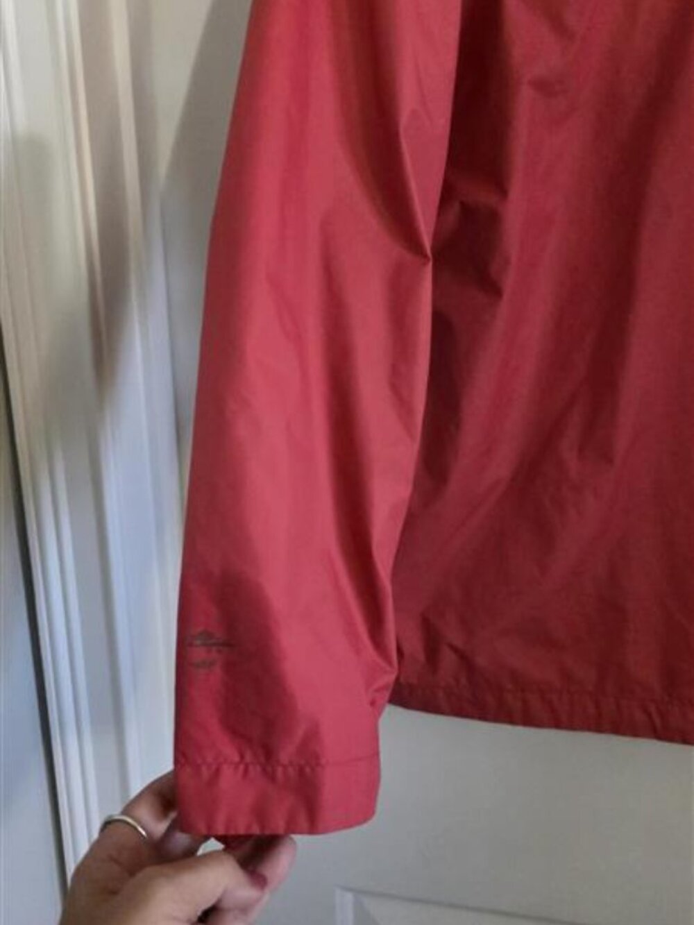 Columbia Coral Pink Hooded Lightweight Rain Jacket Size Large - Picture 12 of 13